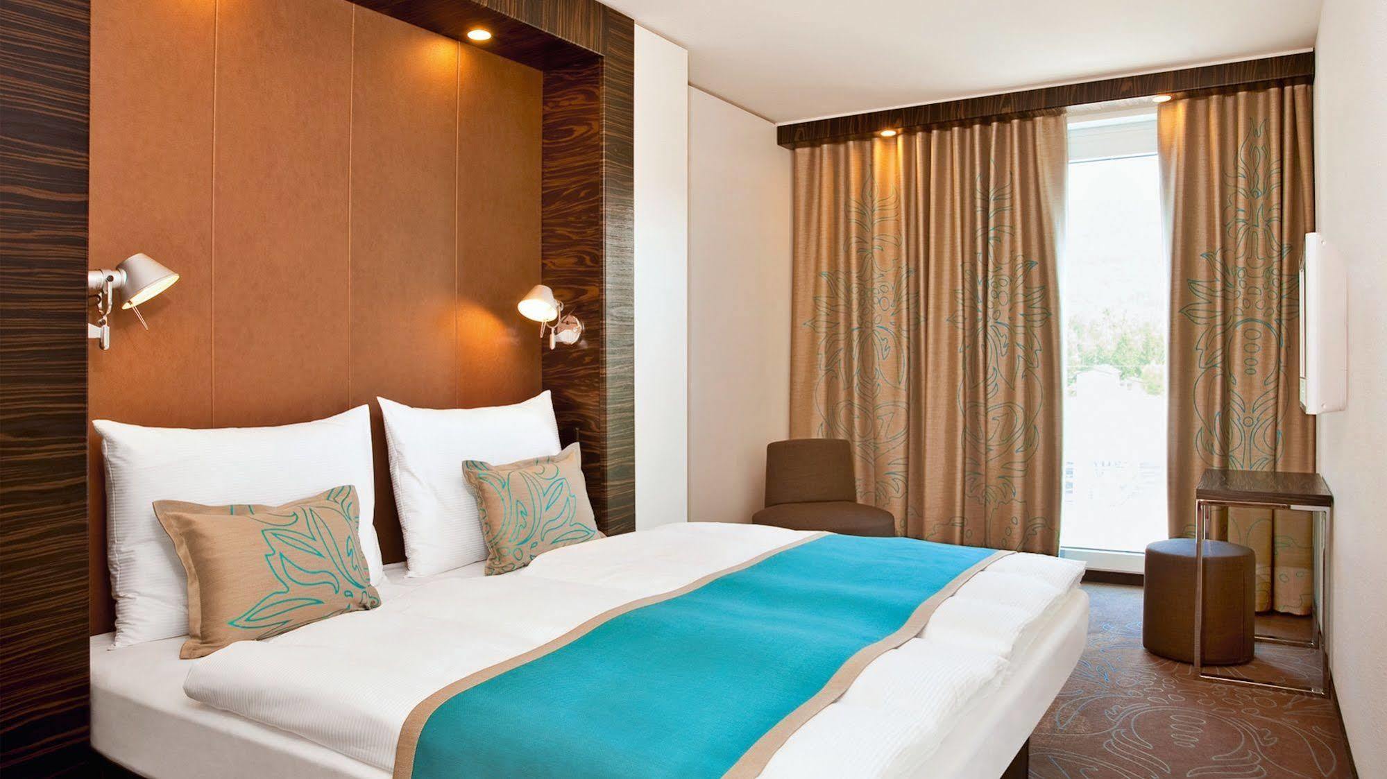 One Berlin-hauptbahnhof 3* Berlino
